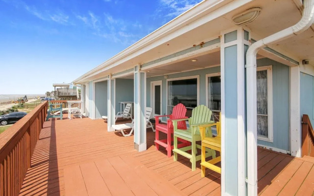 Bermuda Beachfront by Ryson Vacation Rentals