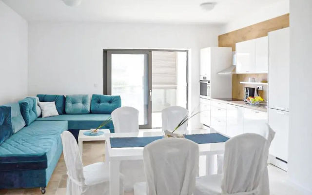 Nice Apartment in Sibenik With Wifi and 2 Bedrooms