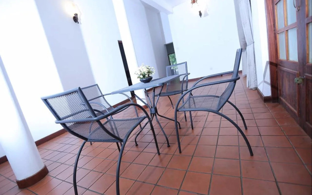 Kandy Regal Lake View Hotel