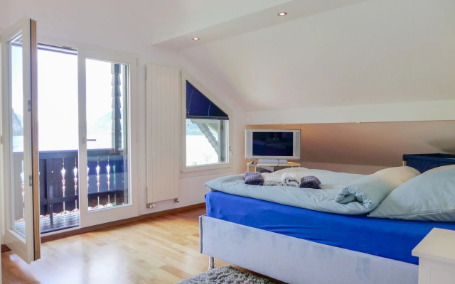 Holiday Home Chalet Aaregg