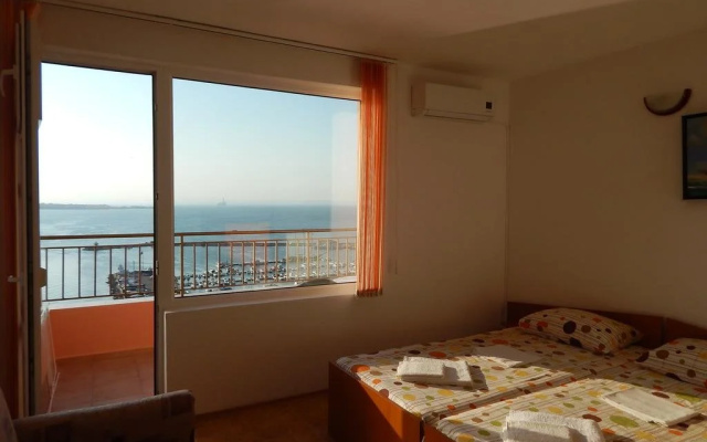 Tony Guest House