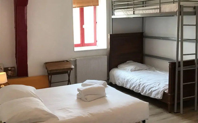 La Poterne