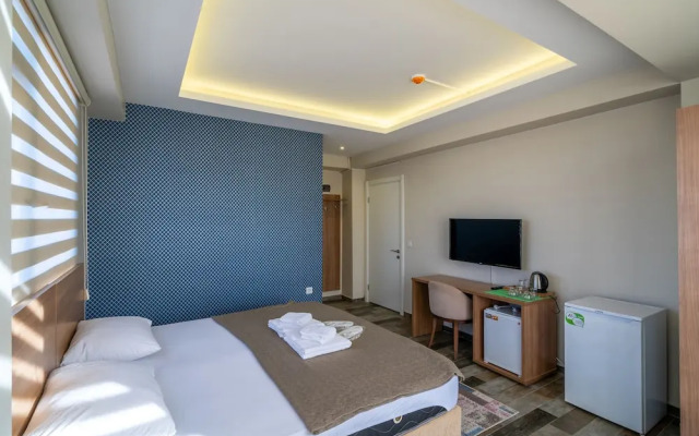 Sist 34 Suit Hotel