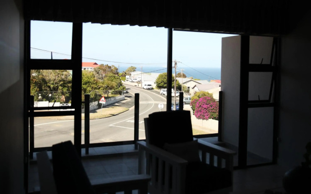 Mari-Amor Self-Catering Apartments