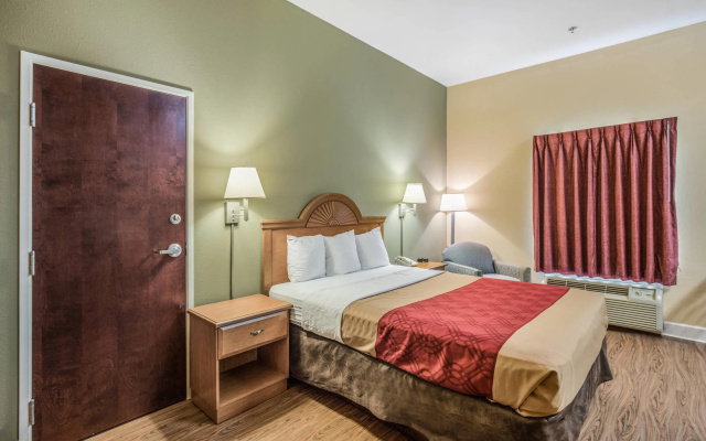 Econo Lodge Valdosta Mall Area
