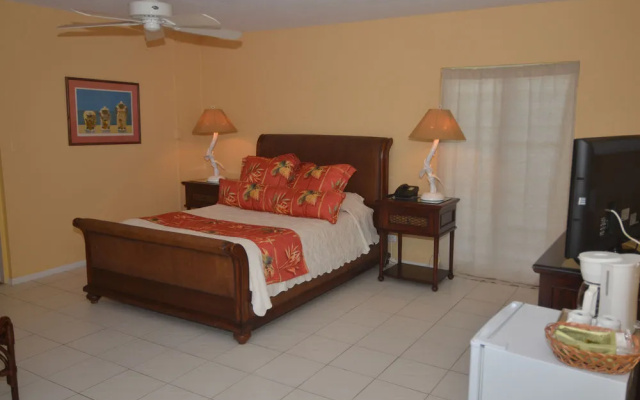 Palms Resort and Beach