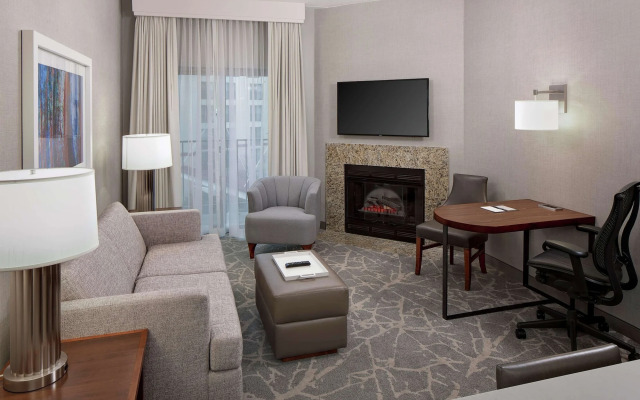 Embassy Suites by Hilton Boston Marlborough