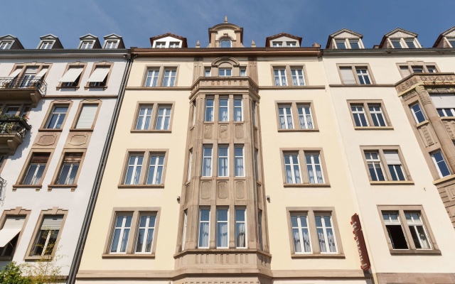 Hotel The Originals des Princes Strasbourg Centre (ex Qualys-Hotel) вид на фасад