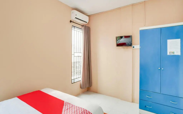 OYO 90024 Botania Homestay and Cafe