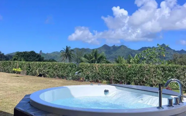 Huahine - Maroe Villa One
