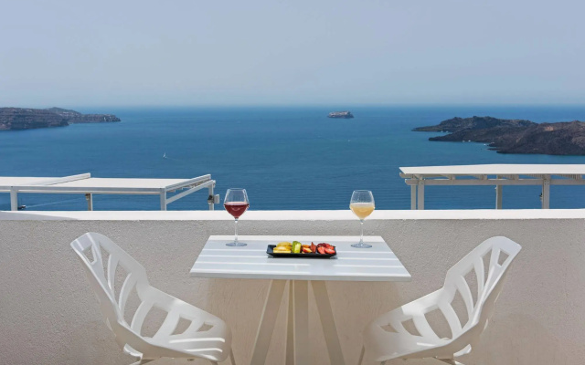 Azzurro Suites