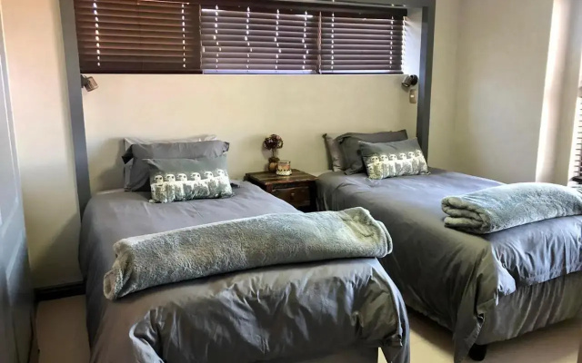 Steenbokkie Holiday Home