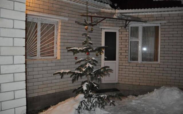 Гостевой Дом Пихтовый Мыс вид на фасад