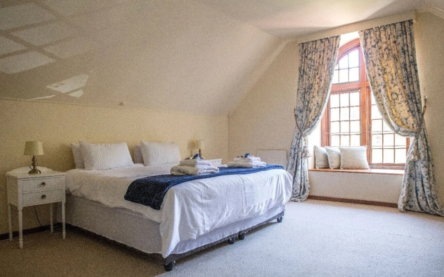 The Manor House at Knorhoek Estate