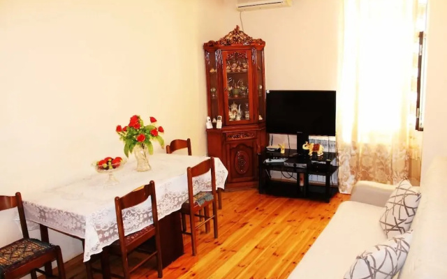 Apartment near Maiden Tower