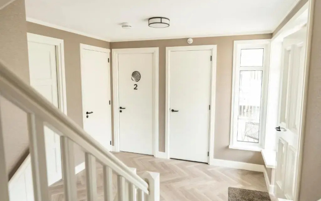 Hampton Home B&B Suites