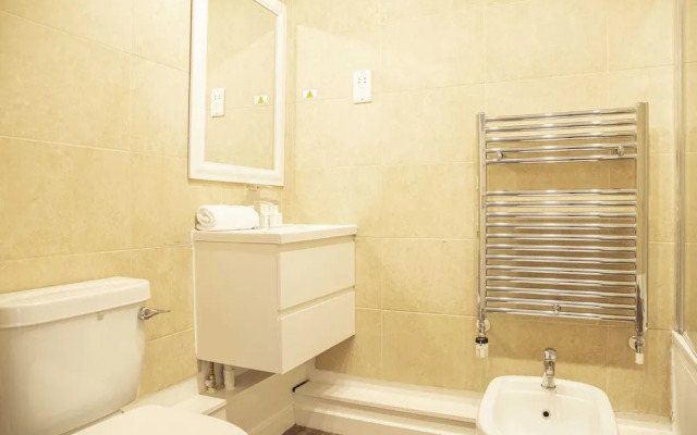 Modern Wandsworth Apartment