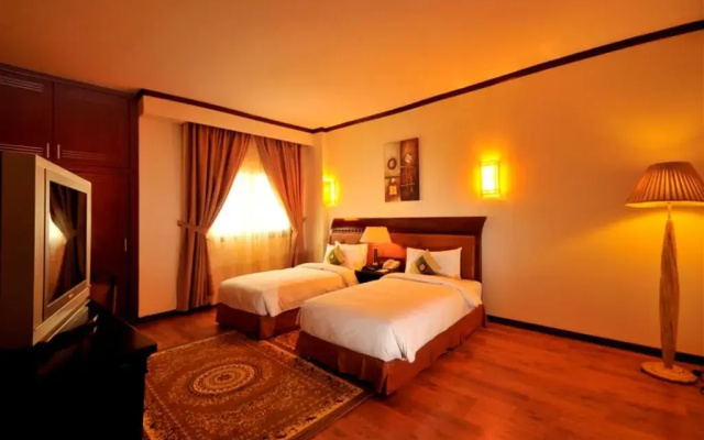 Royal Tulip Sharjah Hotel Apartments