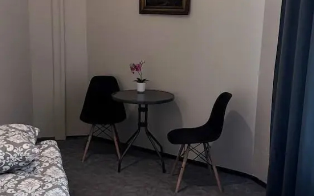 FiveHostel