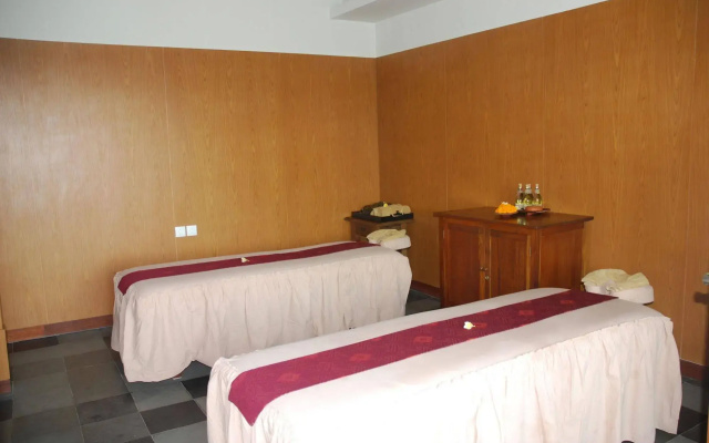 Ubud Village Hotel