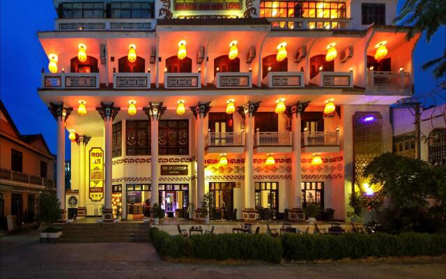 Отель Hoi An Lantern Хойан вид на фасад