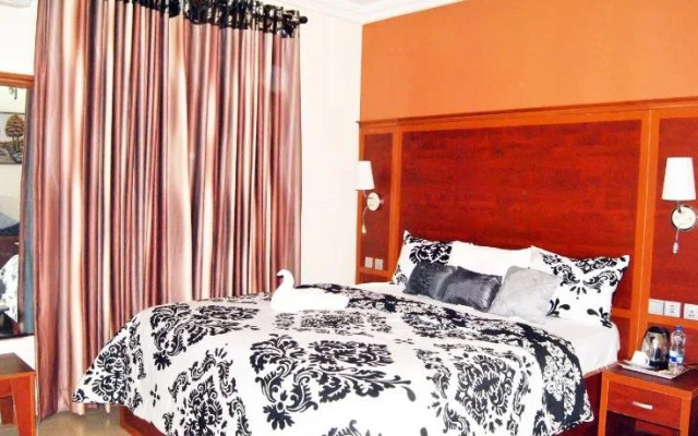 Royal Jatoz Hotels