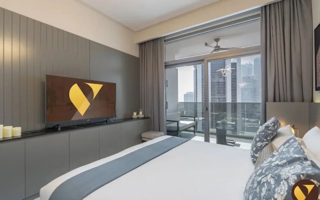 Vogue| Downtown close to Burj Khalifa | Dubai Mall