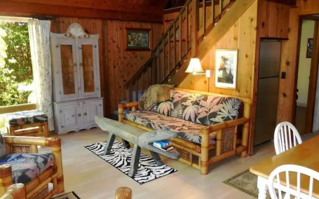 Omas Hapuu Hideaway