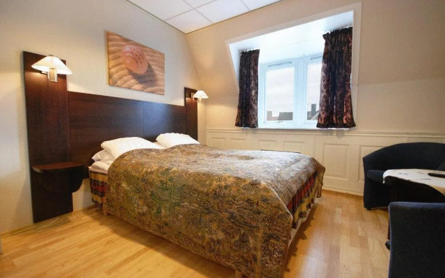 Enter Skansen Hotel