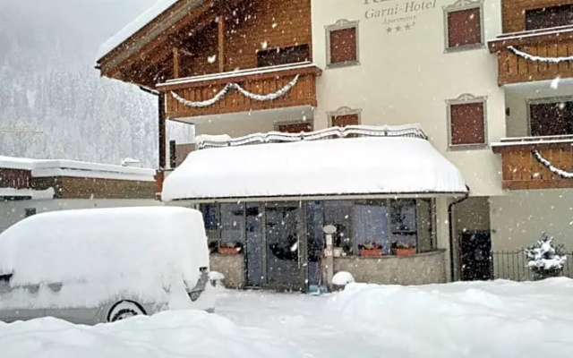 Garni Hotel Rezia