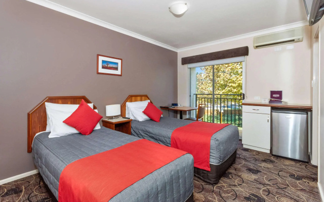 Quality Hotel Bayswater