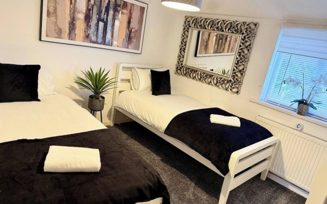 Peaceful Retreat in Telford With Modern Amenities