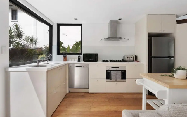 Relaxed Beachside Townhouse
