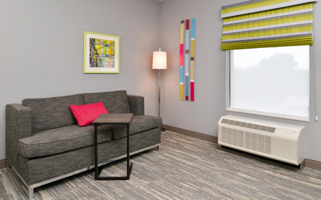 Hampton Inn & Suites St. Paul Oakdale/Woodbury