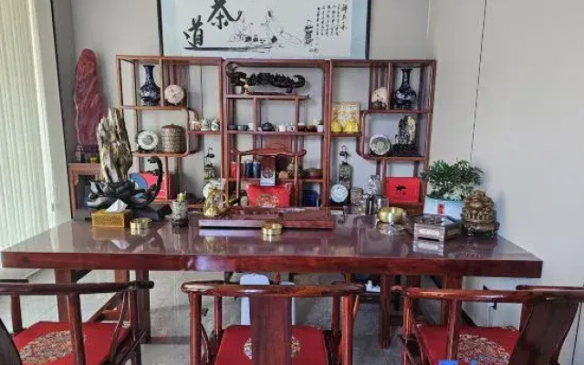 Hua Bo  Hotel