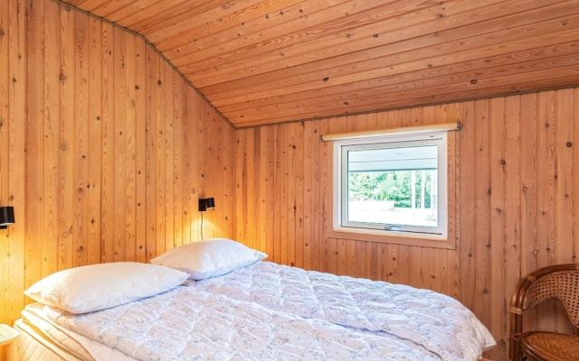 8 Person Holiday Home in Hojslev