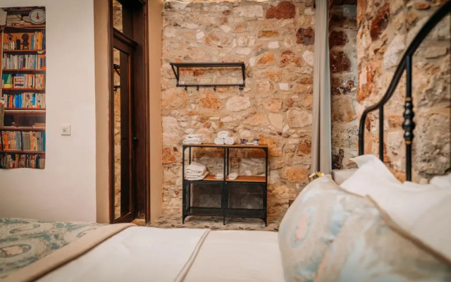Nill's Stone House Otel