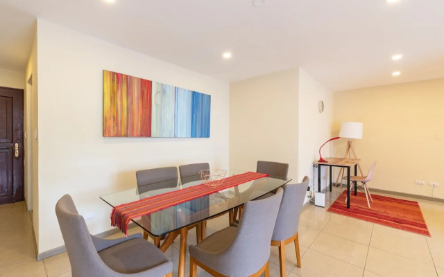 Simply Comfort Gorgeous Miraflores Aprt