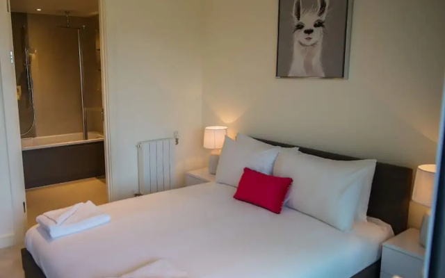 Immaculate 2-bed Apartment in London