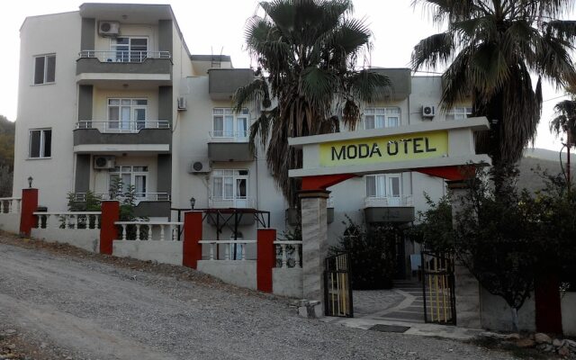 Отель Modamotel вид на фасад