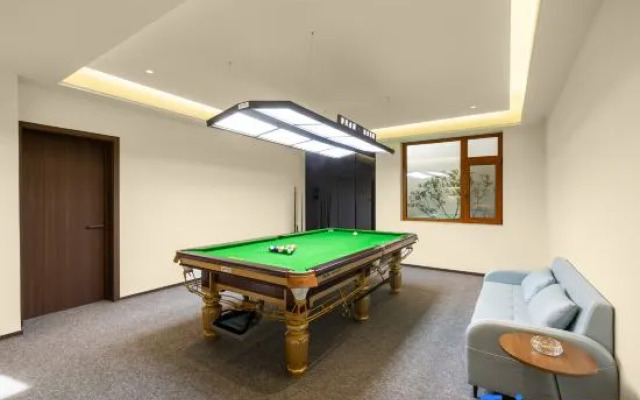 Floral Hotel · Hailanju Villa