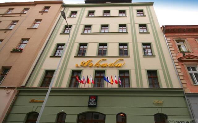 Arkada Hotel Praha Прага вид на фасад