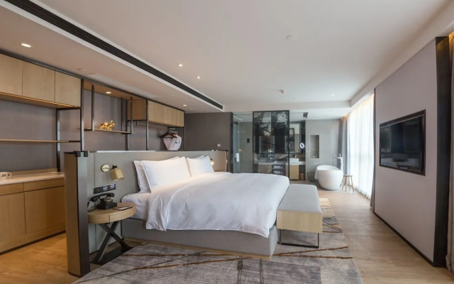 Отель voco Chengdu High Tech Center by IHG