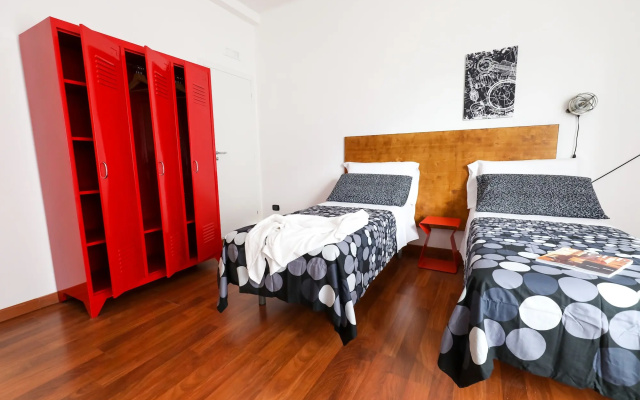 Travel B&B