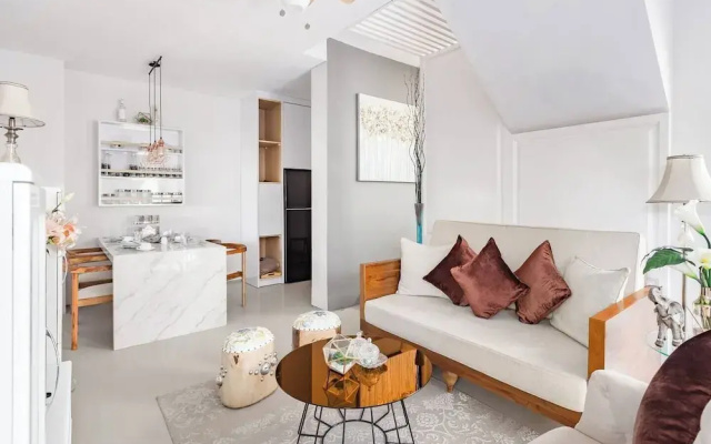 Saka Luxury Villa