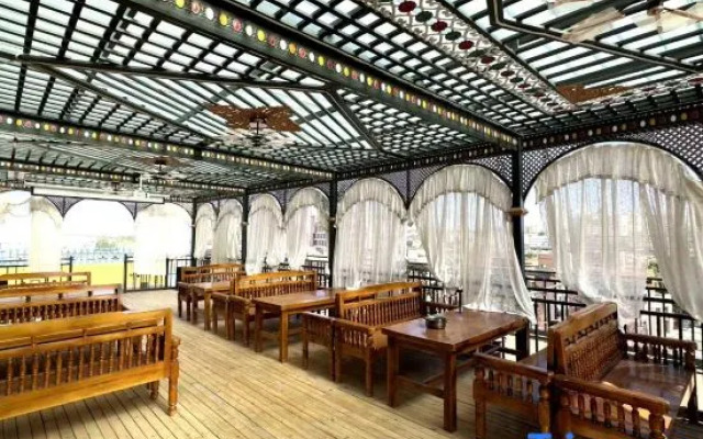 Kashgar Zhejiang Homestay (Scenic Area Ancient City Store)