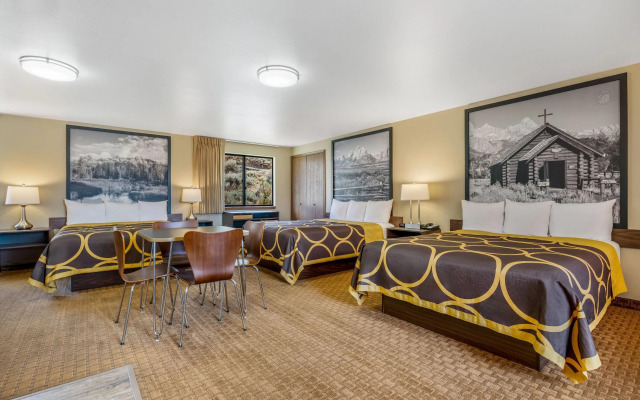 Super 8 by Wyndham Cody