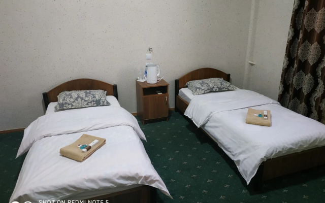 Green Hotel