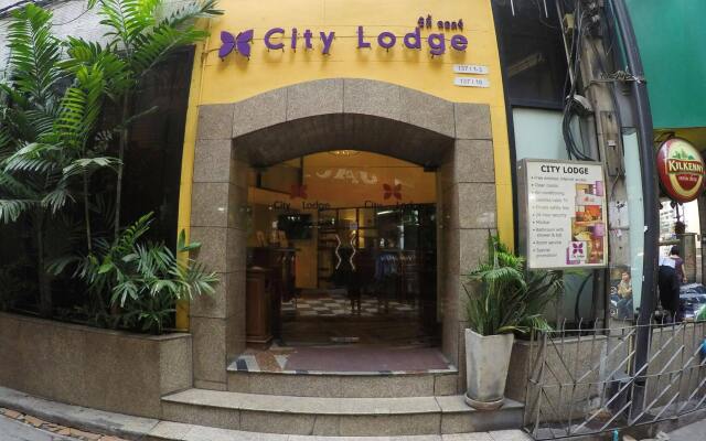 "City Lodge Soi 19"