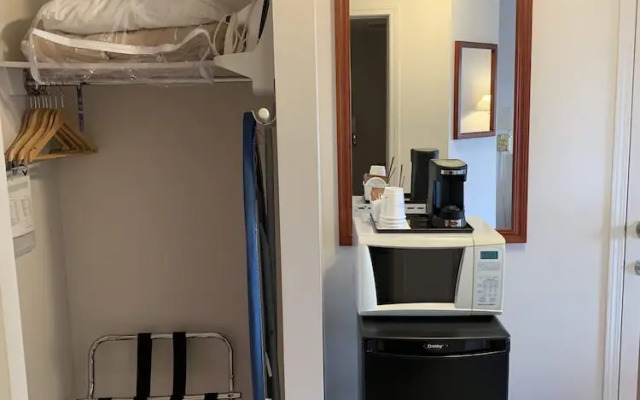 Travelodge Stony Plain